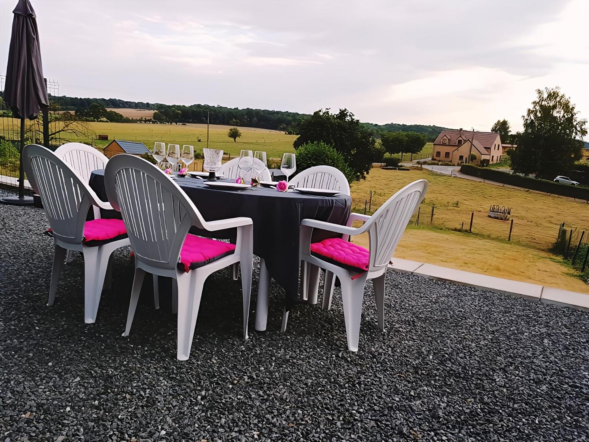 Au Chant Des Roches - Parking - Wifi - Terrasse - Chambres Familiales - Серфонтен Екстер'єр фото