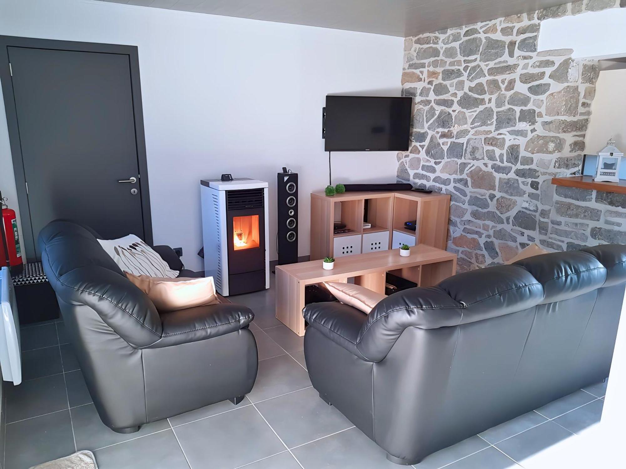 Au Chant Des Roches - Parking - Wifi - Terrasse - Chambres Familiales - Серфонтен Екстер'єр фото